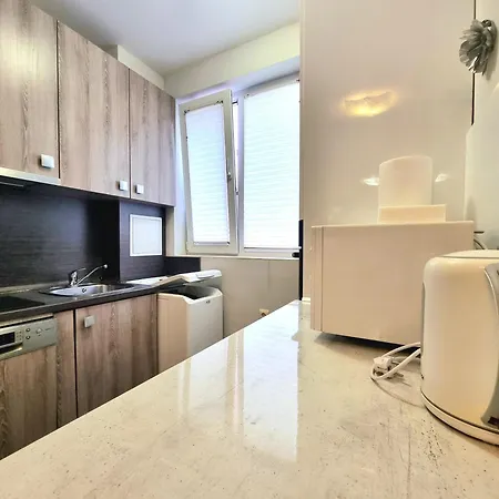 Relax Apartment Burgas City